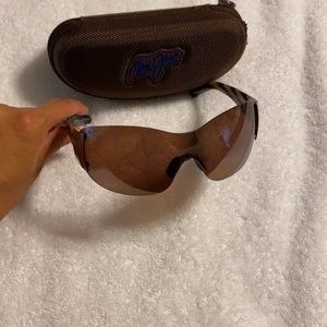 Excellent used condition with case